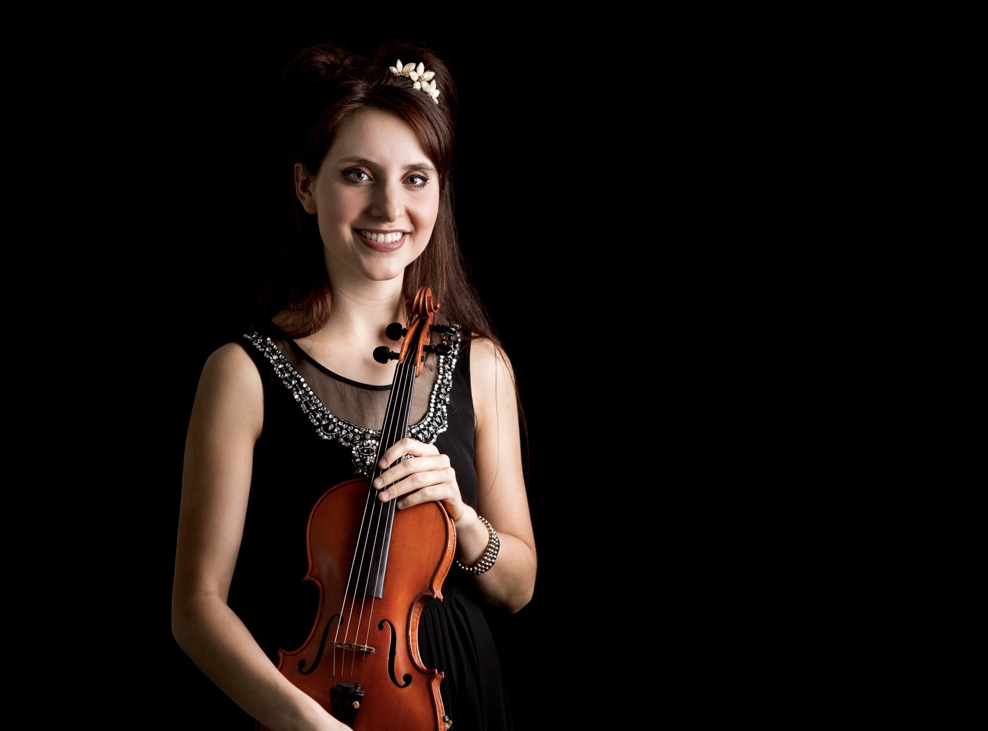 Isabel Tzorbatzaki Violin Teacher Glebe Sydney Music Teachers
