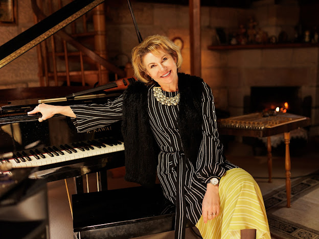 Lucy Nikolsky (Voronov)